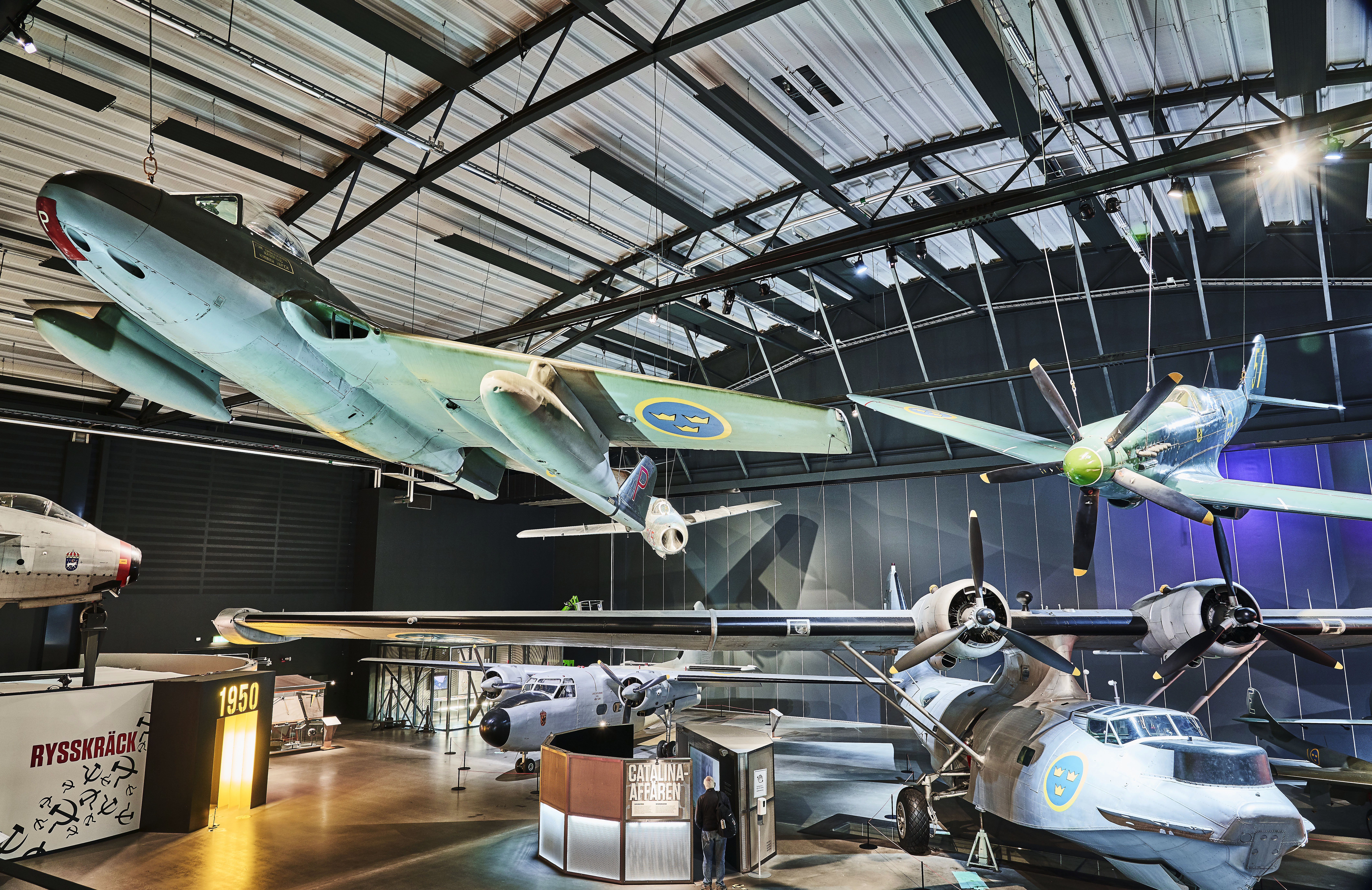 flygplan i utst&auml;llning